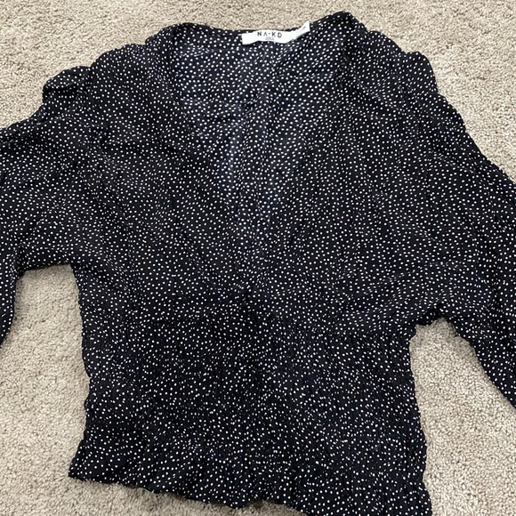 NA-KD SMOCKED waisted blouse - Picture 3 of 3